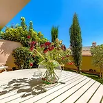 Garden View La Arena Appartement