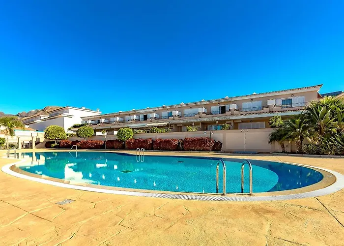 Garden View La Arena شقة