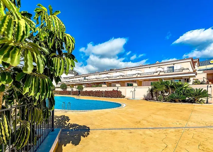 Garden View La Arena